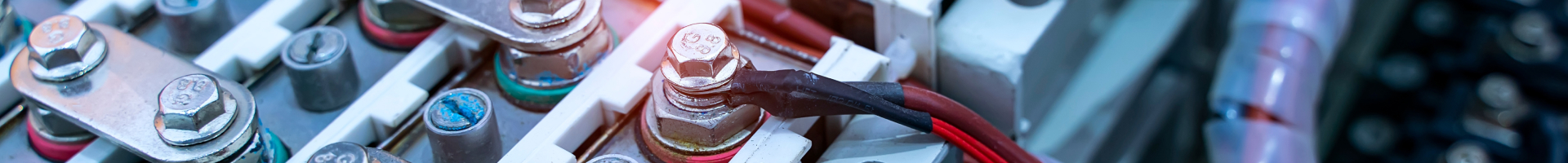 高知県高知市、南国市、香美市、香南市周辺のバッテリー交換専門店のリビルドバッテリー交換・新品バッテリー交換についてご紹介します。